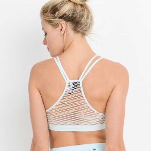 NWT💕 Fishnet Back Seamless Athleisure Bra - Picture 2 of 5